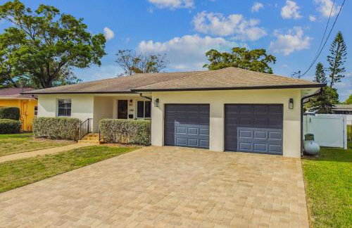 Tampa Group Retreat l Pool l Hot Tub l Outdoor Fun! - Foto 67