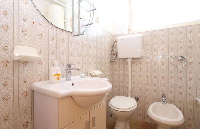 House 1201 - Photo 20