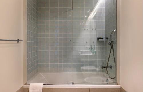 Bayline - Beachfront Bliss & Spa by Bedzy - Foto 34