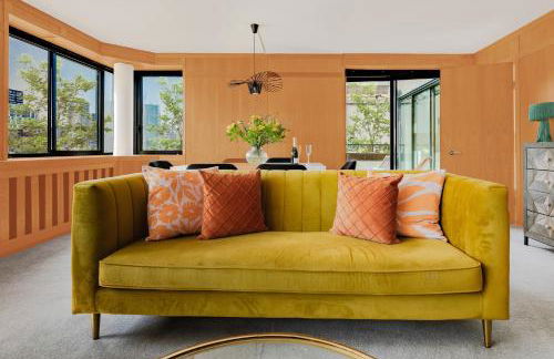 Divine Views from a Breathtaking LuxXe City Penthouse for a Gracious Life Style - Photo 11