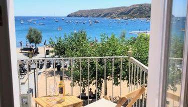 Beachfront SUITE in CADAQUES center - Foto 2