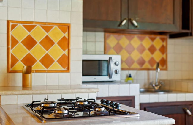 Luxury, Modern Apartment With Pool and Stunning Views - Foto 11