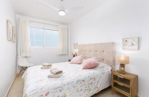 Home2Book Esmeralda Beach, Resid Playa Paraíso - Photo 14