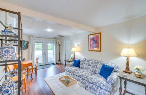 Hike, Sip and Explore Charming Waterford Cottage! - Foto 4