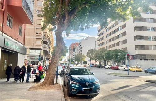 Vivienda céntrica cerca de todo - Photo 2