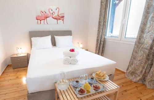 Blue Window - Photo 6