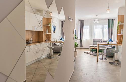 Jacuzzi - Flexible SelfCheckIns 20 - Zagreb - Luxury - Garage - Smart - Brand New - Apartments Repinc - Foto 1