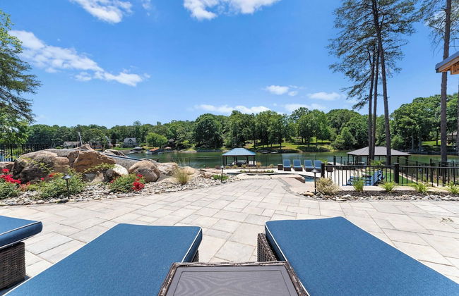 Blue Heron & Gray Fox by Avantstay 2 Lakefront Homes, Sleeps 44 Pool, Dock, Theater - Foto 55