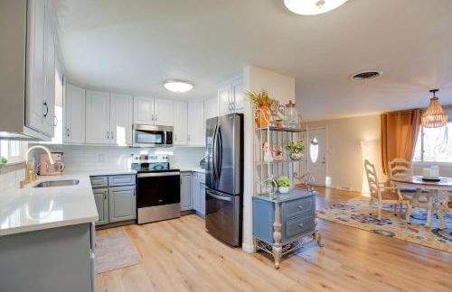 2 Mi to Old Town Pet-Friendly Home Base in Arvada - Foto 8