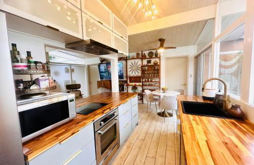 LOOK and BOOK! Midcentury Modern Home near Beach! - Photo 16