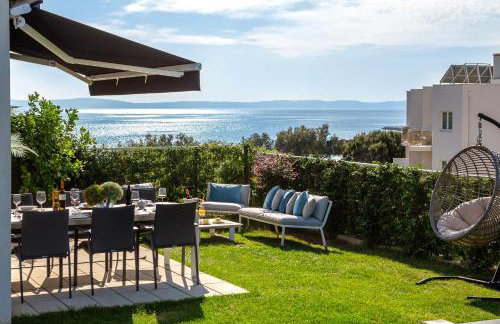 New LUXURY apartment with sea view and PRIVATE heated pool, 50m from the beach - Foto 37