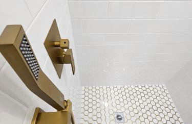 The Hideaway DT Orlando Tiny Home w Free Parking - Foto 58