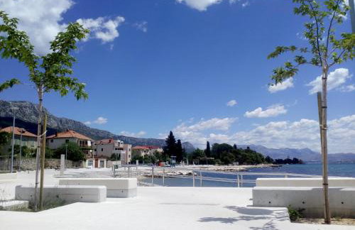 Old school apartment - Photo 11