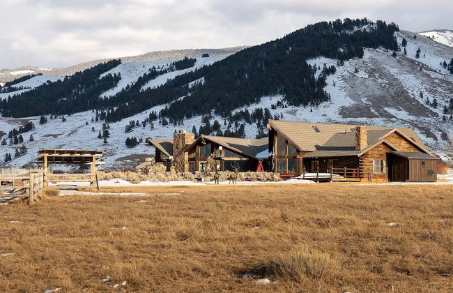 NEW! Elk Refuge Safari Chalet with Teton Views! - Foto 25