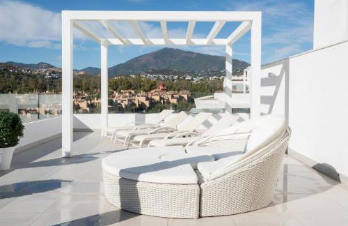 Modern Penthouse Cataleya, Estepona - Photo 17