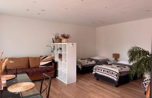 Modern House Gehrden 2, bis 4 Person, Contactless Check-in, free parking, Vollsaniert und Renoviert Dezember 2024 - Foto 20