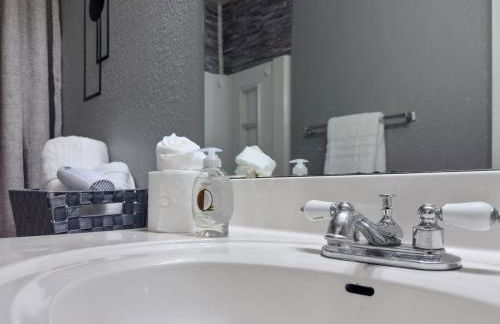 Lux Private Retreat - King Bed - Foto 6