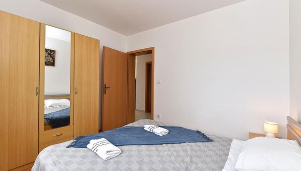 Bright Apartment in Medolino - Foto 4, Habitación