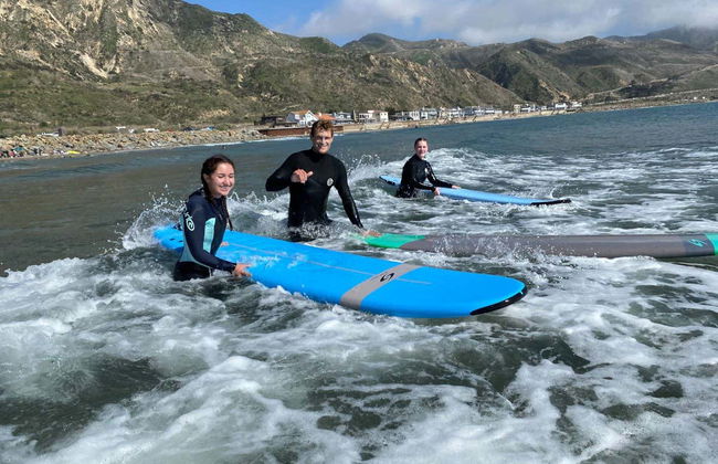 Curso privado de surf en Santa Bárbara - Foto 2