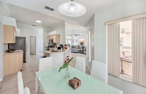 Pool and Fenced Yard Sebring Retreat - Foto 10