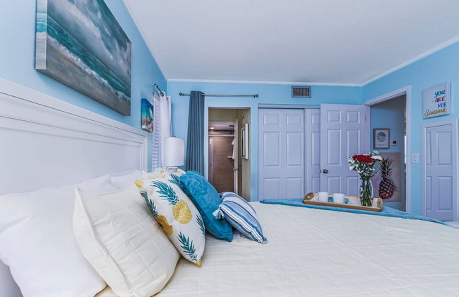 Pineapple Cove Walk to Beach - Foto 16