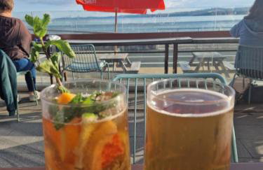 Unique Exmouth Family Holiday Home Close to Beach & Town - Photo 21