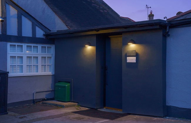 The Kings Head - Photo 2