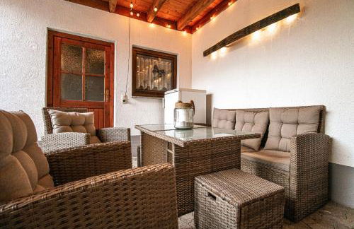 Stilvolle Wellness-Ferienwohnung in Neef Whirlpool, Sauna, Grill, Fitness, Billard & Moselblick - Photo 21