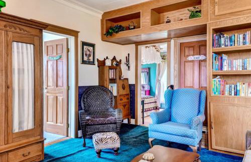 Astoria Painted Lady Historic Apt with River View! - Foto 5