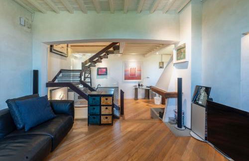 Villa esclusiva nella torre del castello di Tignano tra lusso, storia e natura nel cuore del Chianti - Foto 46