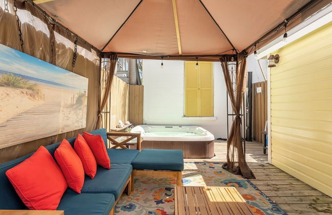 Casita de Catherine by Avantstay 1 Block to Duval St w/ Hot Tub! - Photo 23