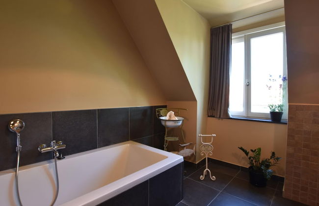 Tasteful Mansion in Lichtervelde with Hot Tub - Foto 18