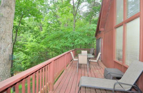 Treetop Cabin -- Pool Access - Fireplace - Grill - Screen Porch - Deck - Wifi - Golf Nearby - Foto 33