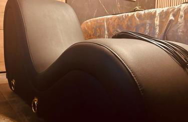 Loveroom 50 nuances de bulles jacuzzi et sauna privatif - Foto 9