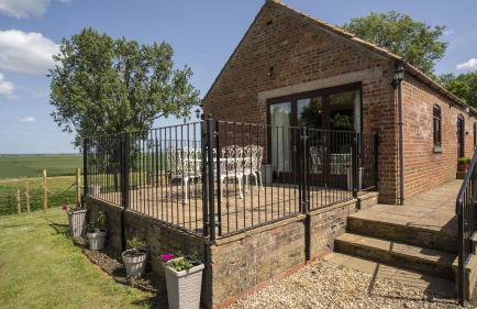 The Stables - Photo 1