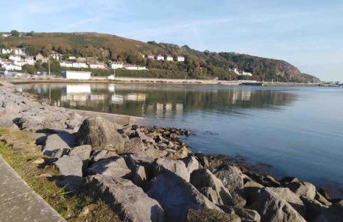 Tŷ Glas, Fishguard, Ideal for beach, coastal path and town! - Photo 25