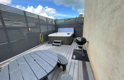 Hot Tub, Newly refurbished 4 bed, Dog friendly. - Foto 6