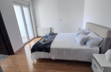 SeaScape Deluxe Residence - Photo 23