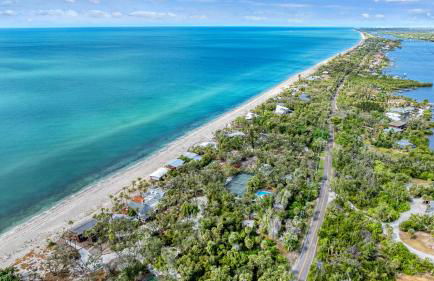 Gulf View Escape on the Beach at Resort with Pool, Kayaks, and More! - Foto 32