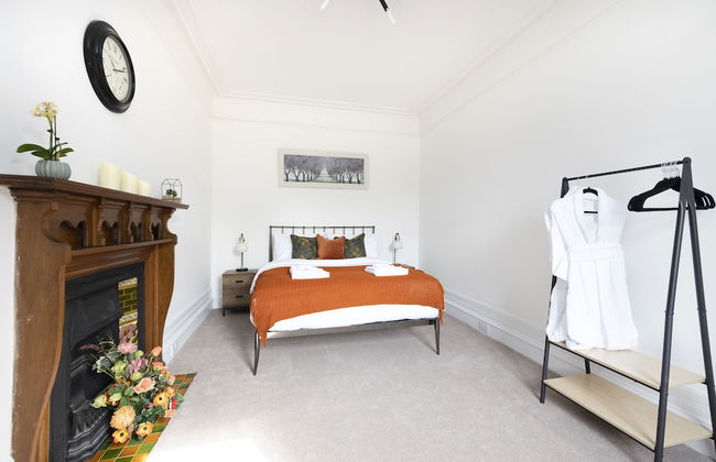 JOIVY Aurora House - 4 Bed With Hot Tub And Sea View - Foto 4