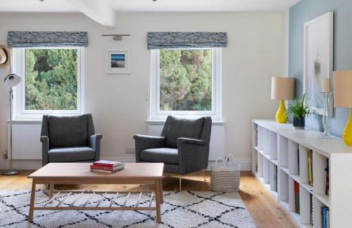 5 Bed in Seaview oc-m33328 - Photo 12