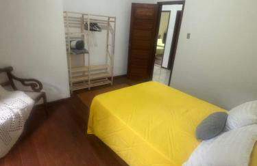 Charming Colonial Countryside Home with Wifi - Foto 18