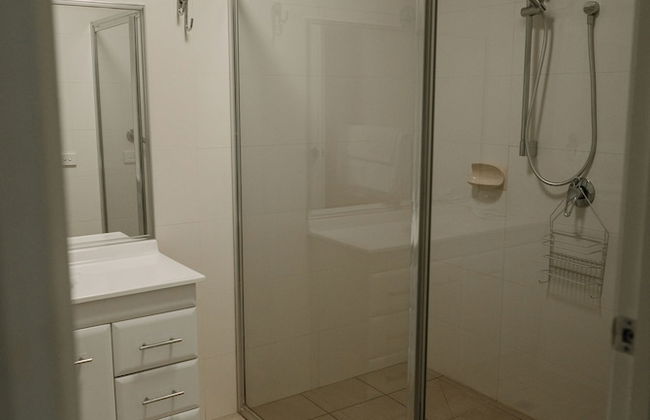 Lake Mulwala Boatel - Photo 24