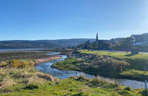 Lamlash- Self catering accommodation with seaviews - Photo 24