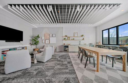 Landing Stylish Studio Gym Pool - Foto 25