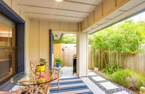 Jupiter Cottage with Patio, Gas Grill and Fire Pit! - Photo 18