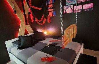 Le Coin des Désirs BDSM - Foto 3
