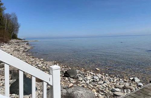 Spectacular Suttons Bay Stay - Game Room Kayaks Pizza Oven & More - Foto 6