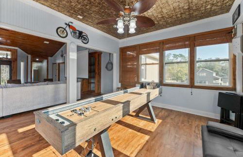 Spacious Foley Retreat Sleeps 12 Game Room Theater - Photo 4