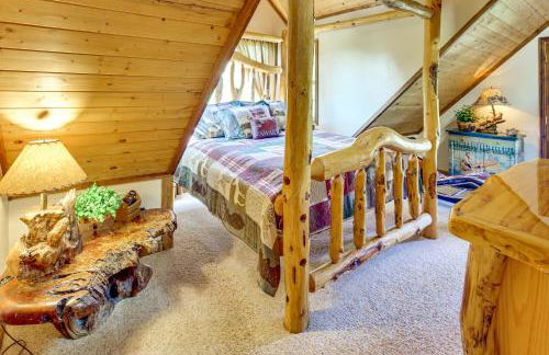 Fish Haven Cabin with Game Room, Views and Deck! - Foto 17